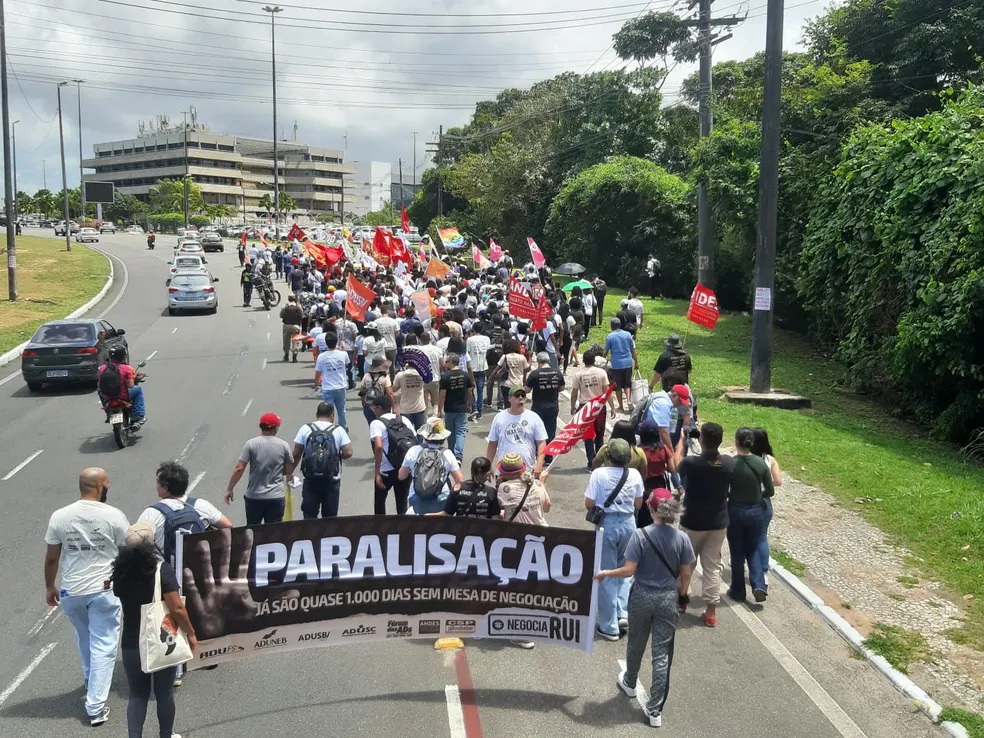 Alba convoca deputados para apreciação de projeto que pagará precatórios do Fundef