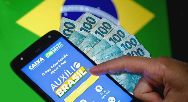 SAIU! Empréstimo consignado para beneficiários do Auxílio Brasil já está disponível