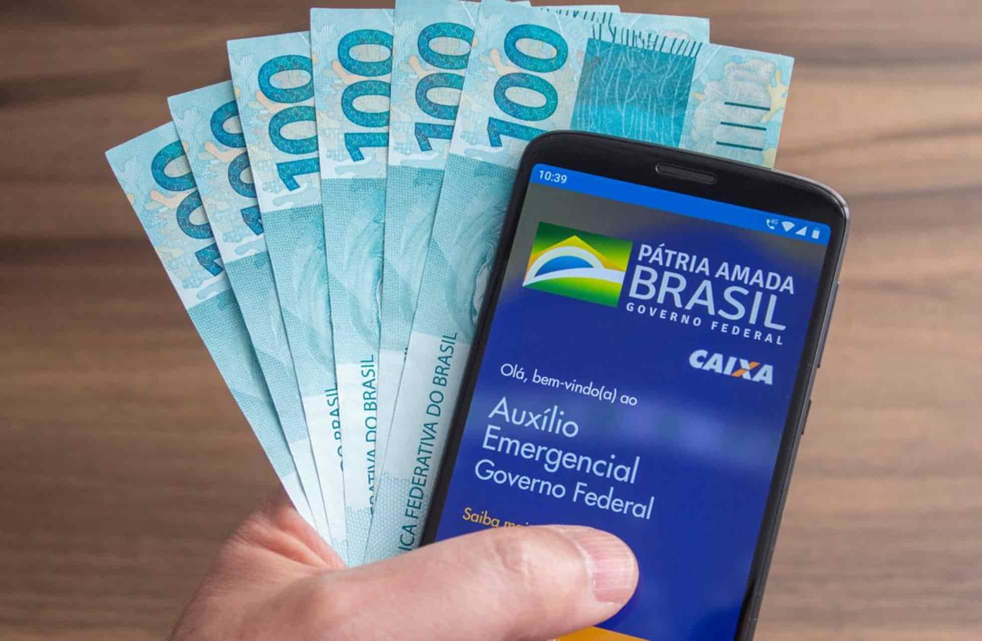 Auxílio Brasil é pago hoje a beneficiários com NIS de final 8