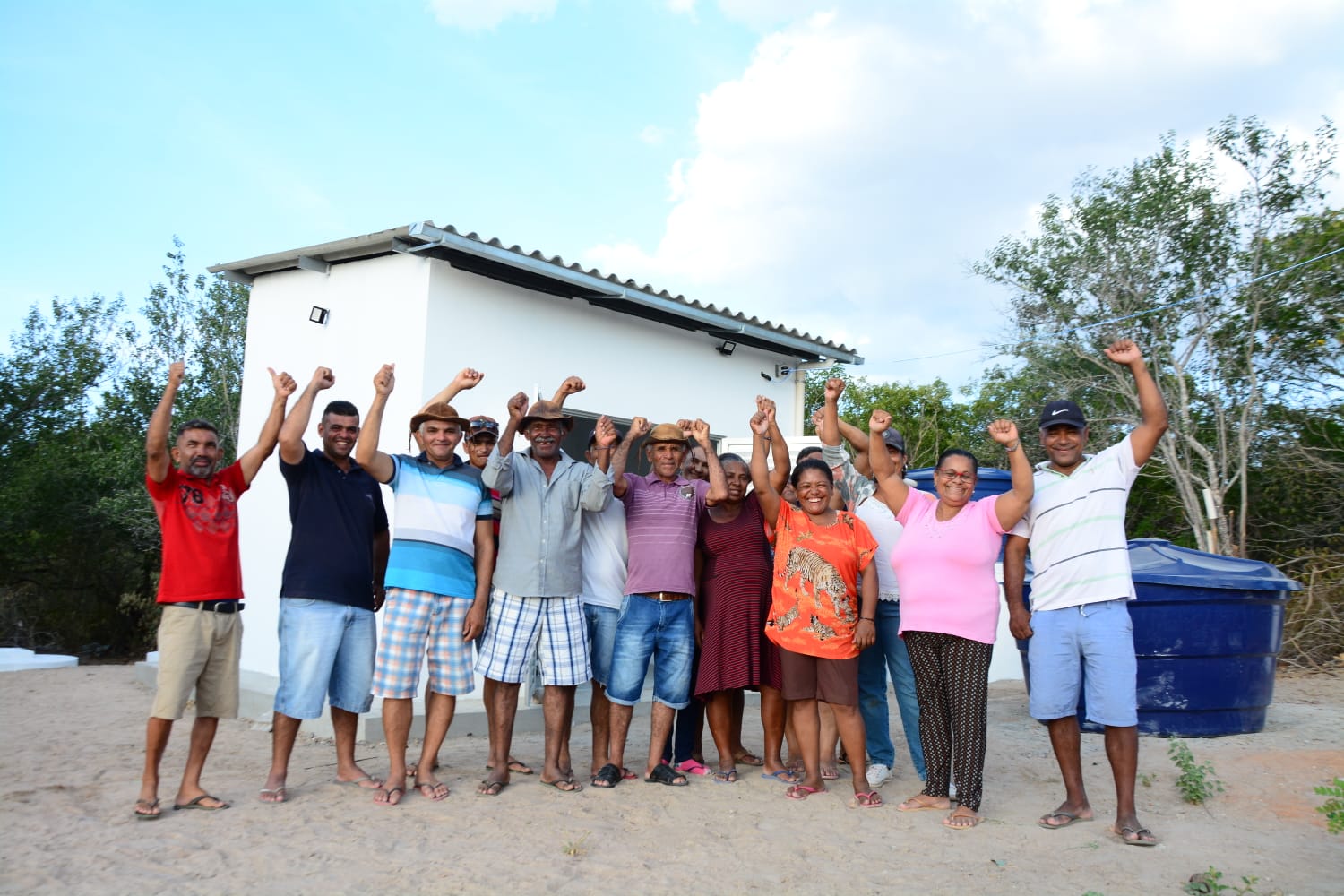 Comunidade quilombola de Monte Santo evolui na caprinocultura de leite com o apoio da CAR