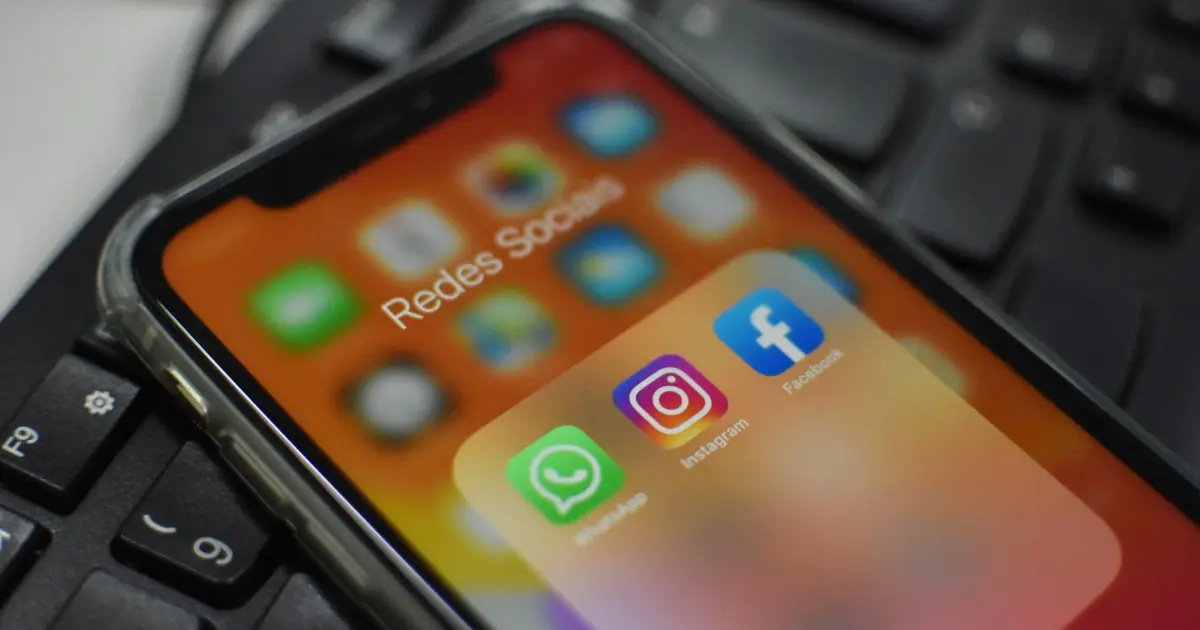 WhatsApp para de funcionar em celulares antigos; veja se afeta seu aparelho