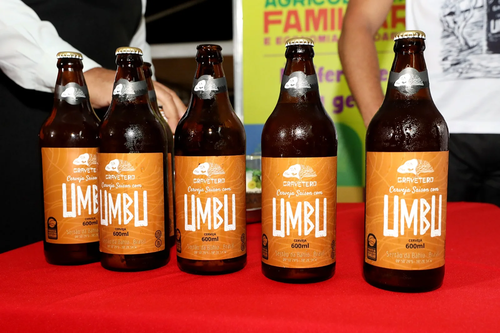 Cerveja de Umbu produzida em Uauá será distribuída para todo o Brasil, em parceria com a Ambev