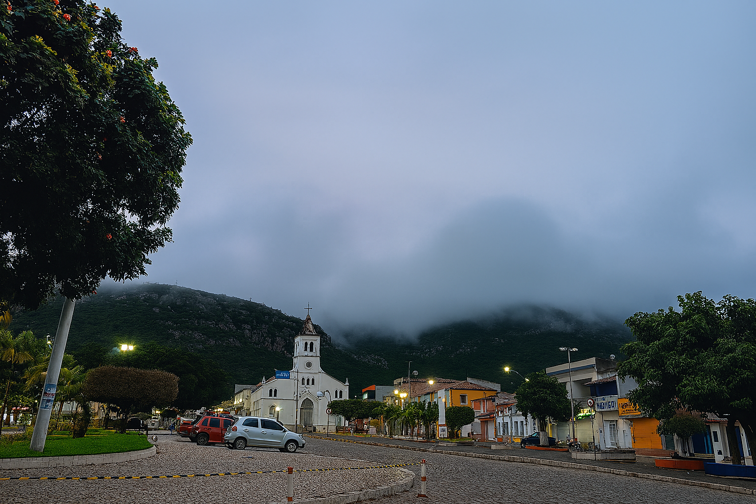 Frio surpreende o Sertão de Monte Santo com mínima de 16 °C nesta madrugada