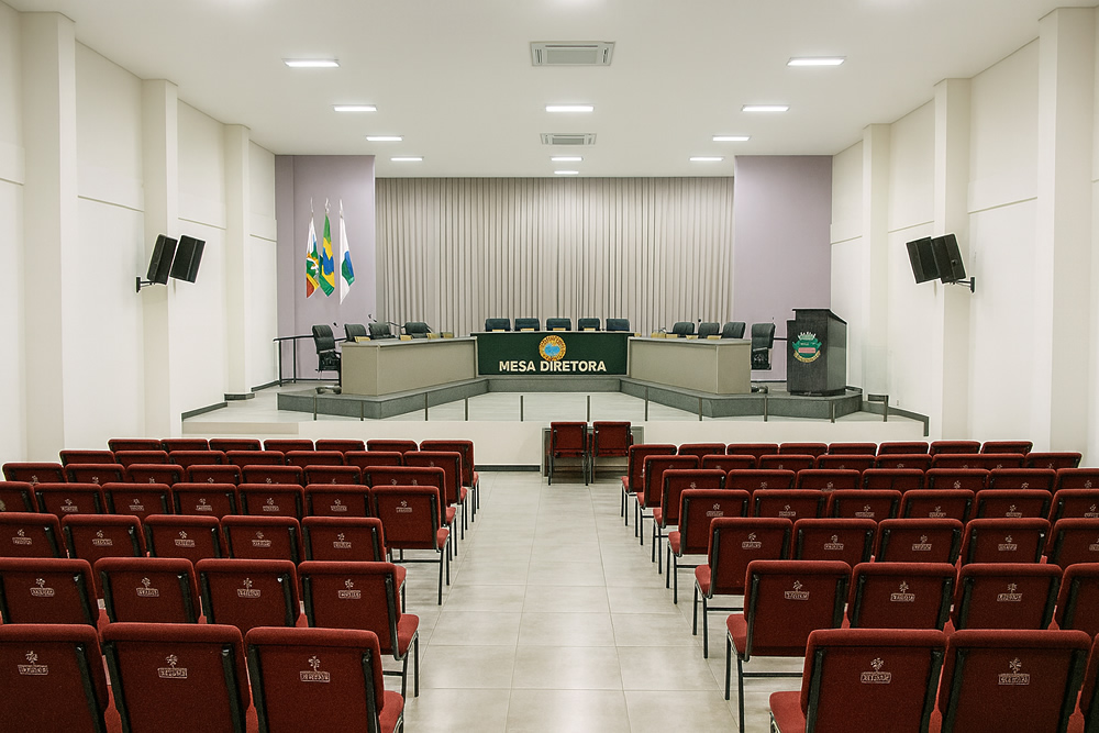 Crise política na Câmara de Monte Santo: “PEC da Blindagem à moda montessantense” não é votada por ausência da maioria dos vereadores